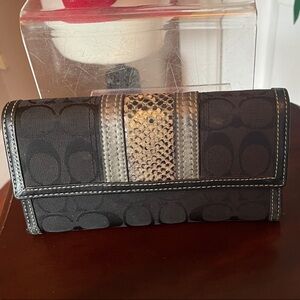 Coach Black Signature Wallet with Metallic Snake-Texture Center